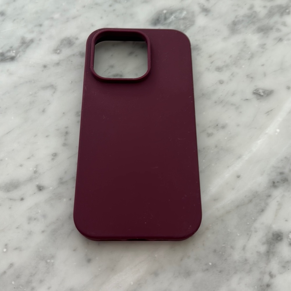 Plum maroon color iPhone 14 pro case